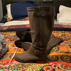 Torrid brown boots never worn